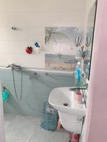 Hiếm bán nhà chỉ nhỉnh 5 tỷ, dt 68m2, 4 tầng, An Dương Vương, ngõ thông, lh 0983753389