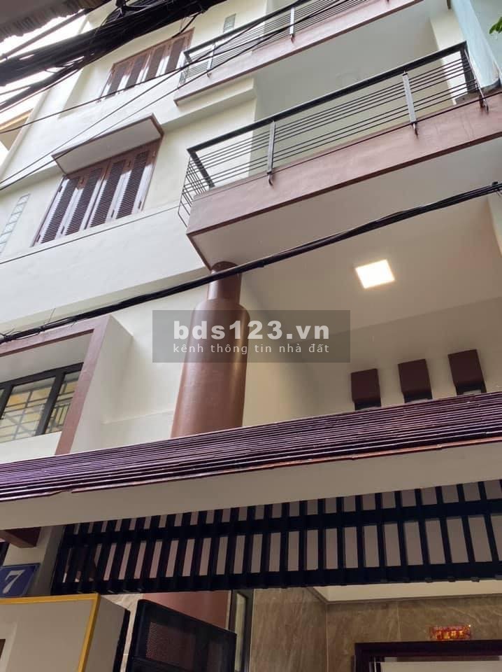 Nhà 2 mặt thoáng, nở hậu, 5 tầng, ngõ 445 Nguyễn Khang, DT 59m2 MT 6.1m giá 6.5 tỷ