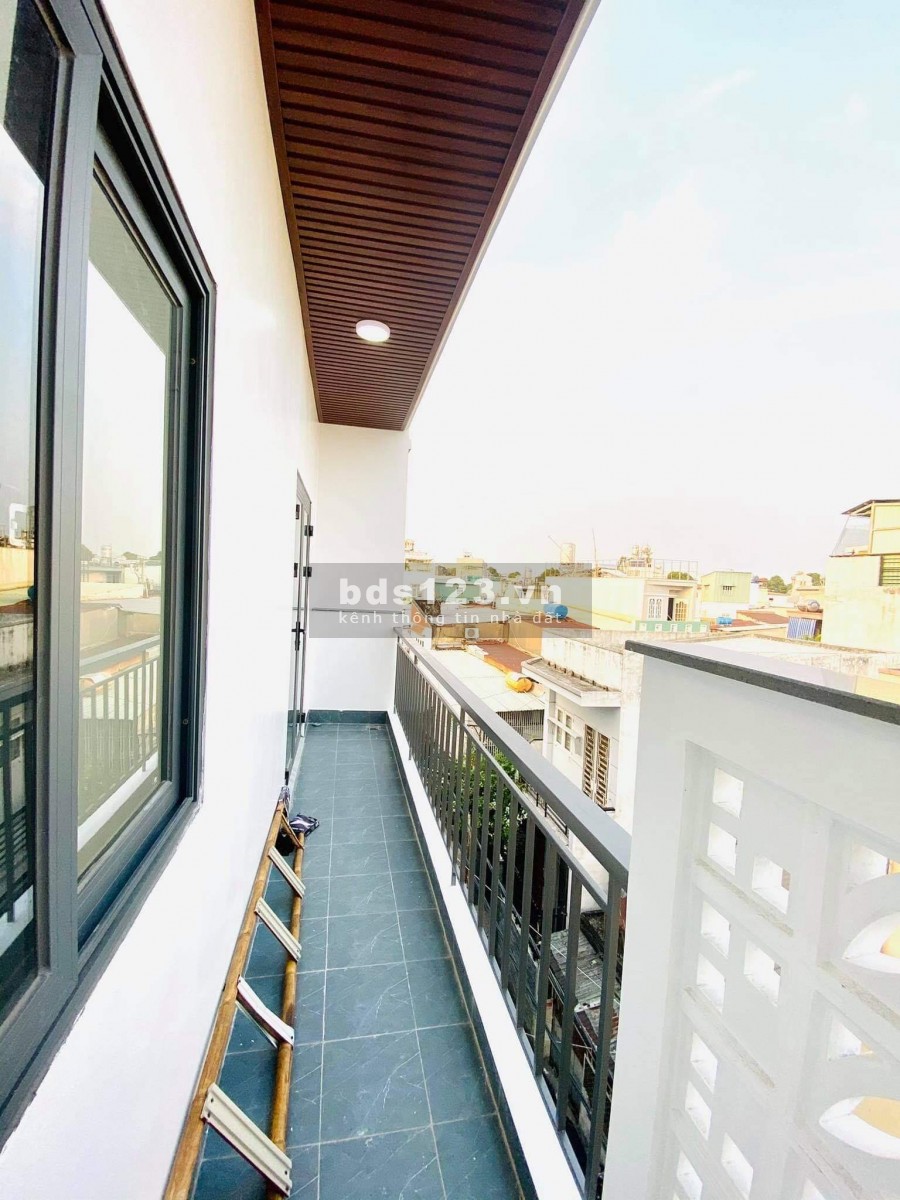 Bán nhà đường Quang Trung dt 40m2 hẻm xe hơi giá 4.8 tỷ phường 10 Gò Vấp