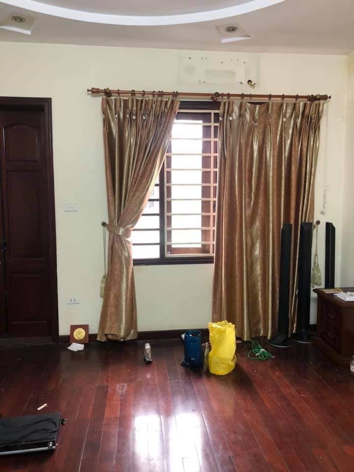 Bán Nhà Trung Kính, Ô tô tránh, Kinh doanh vỉa hè, giá hấp dẫn