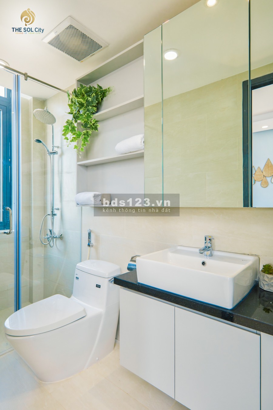 Cần Bán Gấp Nhà Phố 1 Trệt 1 Lầu 1 Sân Thượng, giá 2,8 tỷ. Ngay chợ Hưng Long