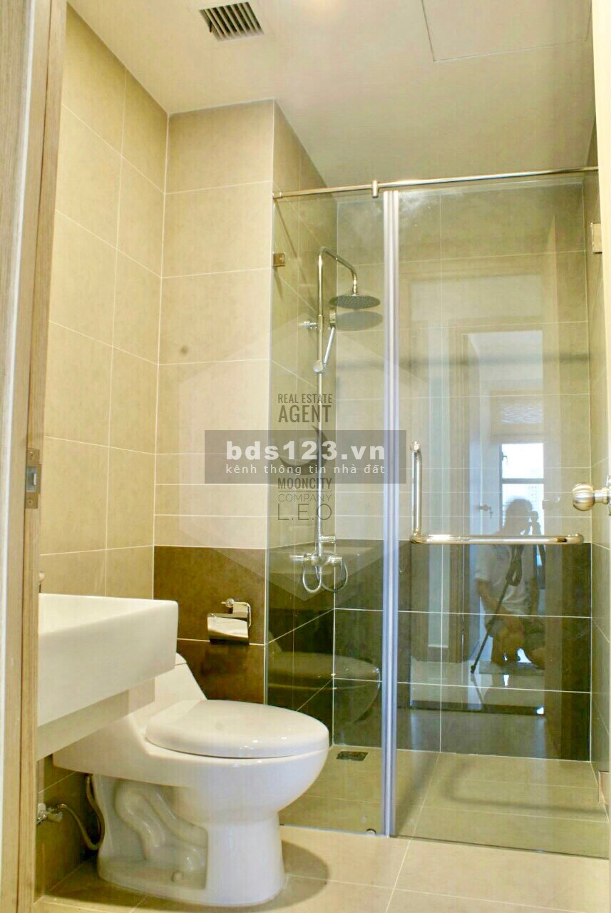 Cho thuê căn hộ 2 phòng ngủ, full nội thất, chung cư The Sun Avenue, lhcc