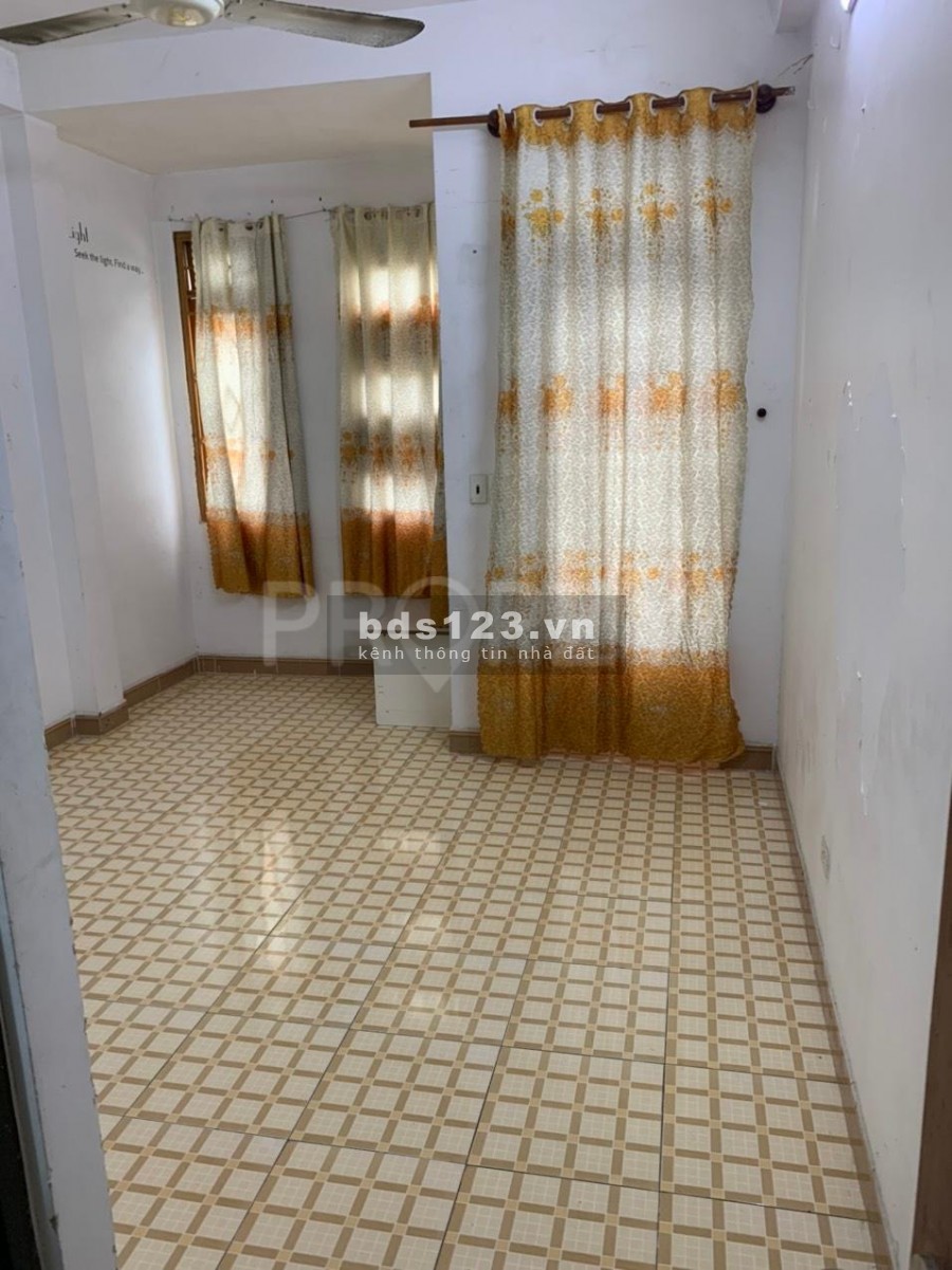 Nhà Sát MT Phan Huy Ích, 5pn 5wc, 13 triệu còn TL, 0938.764.277