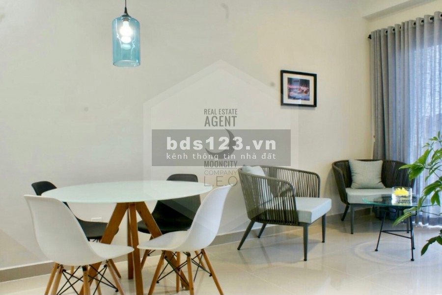 Cho thuê căn hộ 2 phòng ngủ, full nội thất, chung cư The Sun Avenue, lhcc