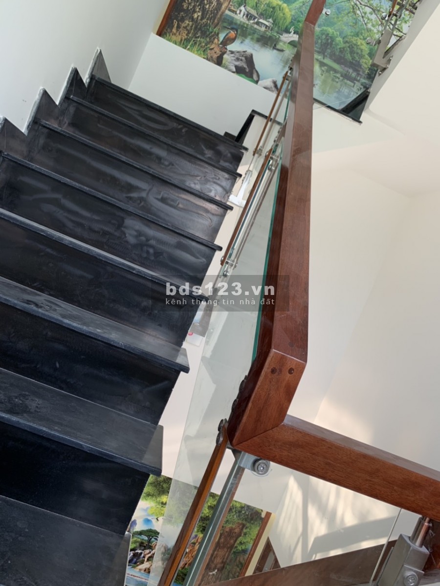 Bán nhà lầu sổ riêng thổ cư phường An Hoà Đồng Nai giá bán 3tỷ2, dt 80m2