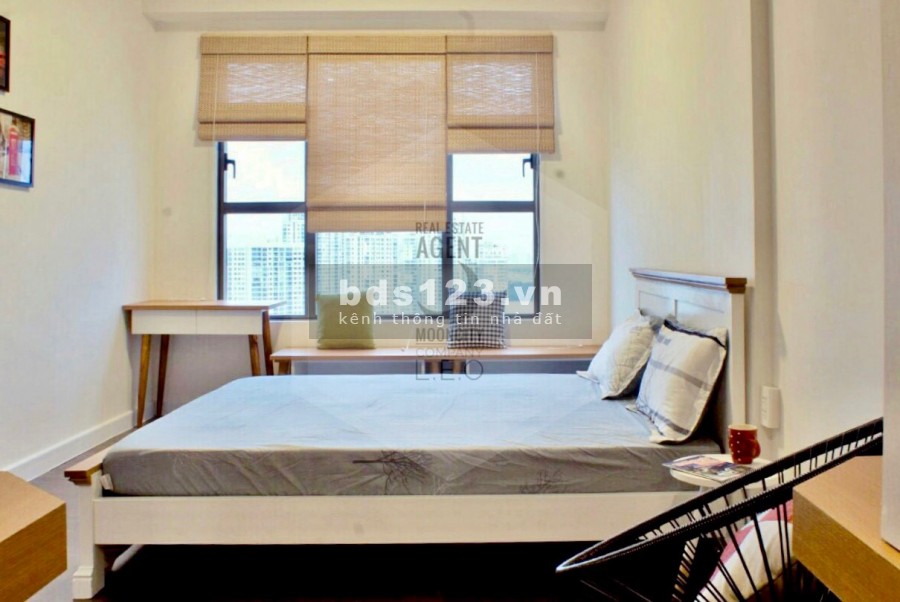 Cho thuê căn hộ 2 phòng ngủ, full nội thất, chung cư The Sun Avenue, lhcc