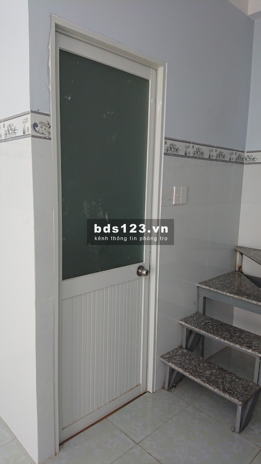 Cho thuê phòng trọ quận 9 giá ưu đãi mua dịch, liên hệ 0815021402, vị trí đẹp