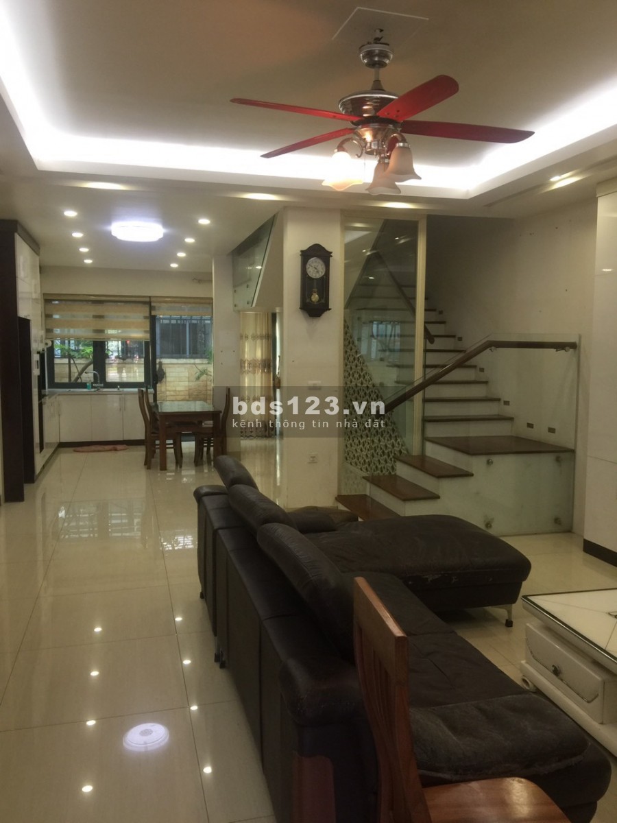 Chính chủ bán liền kề Botanic- Gamuda, dt 118m2, Đông tứ mệnh, có sổ đỏ, LH 0933294888