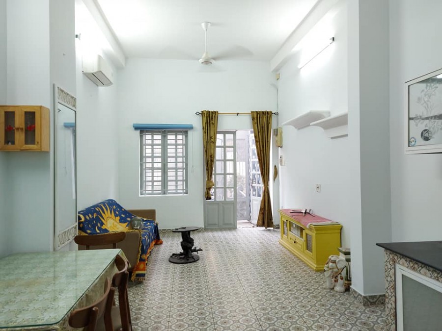 Bán nhà Nguyễn Trọng Tuyển, Nhà Mới Đẹp, Tặng Nội Thất, 34m2, giá bán 4.3 tỷ