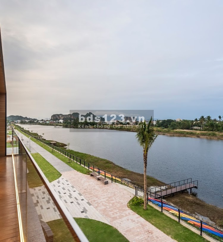 Biệt thự 2 mặt tiền Regal One River, mặt sông Cổ Cò sang trọng