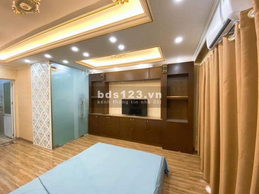 Cần Bán Gấp Nhà 37m Phố Pháo Đài Láng. Kinh Doanh Online, 7m mặt tiền
