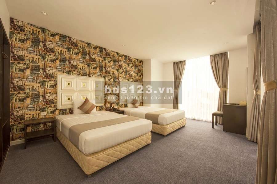 Cho thuê Khách sạn 3 sao, Đầy đủ tiện nghi, đường Nguyễn Văn Trỗi, gần sân bay, Giá rẻ