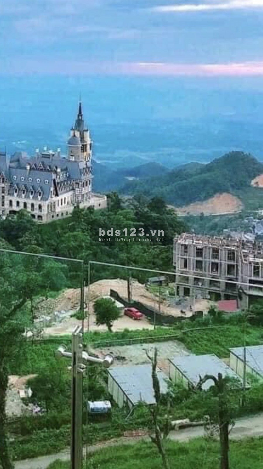 Trung tâm Tam Đảo xay dựng thoải mái, đầu tư hợp lí, mặt tiền 15m