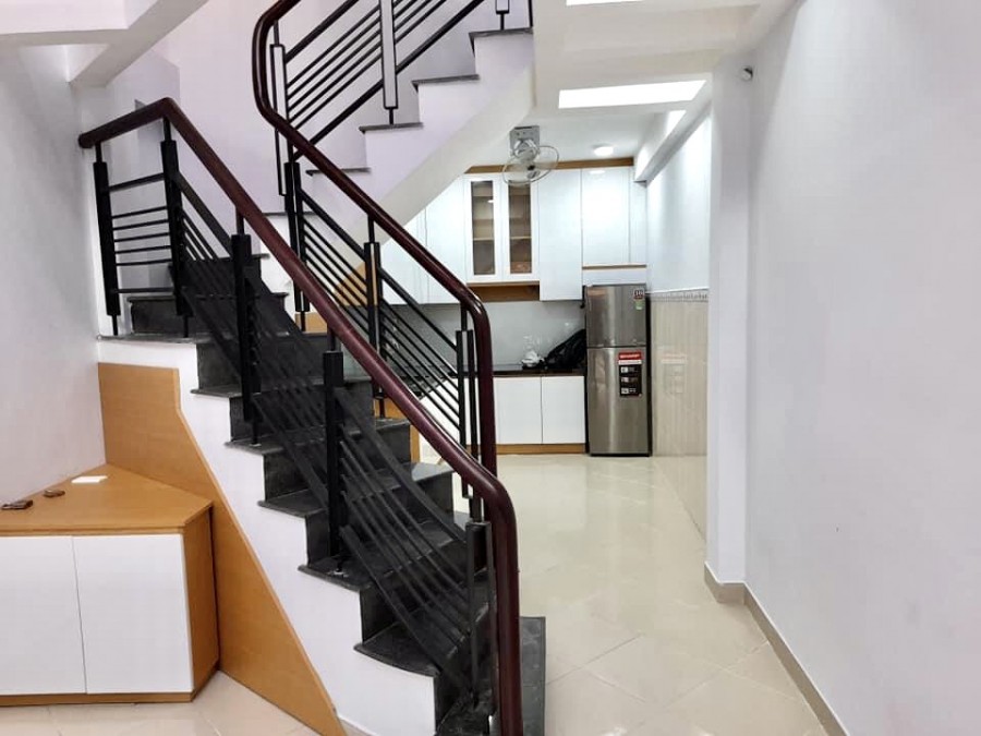Bán nhà Huỳnh Văn Bánh, nở hậu tài lộc, dt 36m2 chỉ nhỉnh 4 tỷ