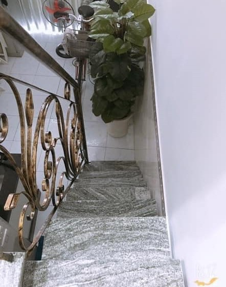 Chỉ 2 tỷ 3! dtsd 30m2, sở hữu nhà đẹp Lạc Long Quân, Tân Bình.