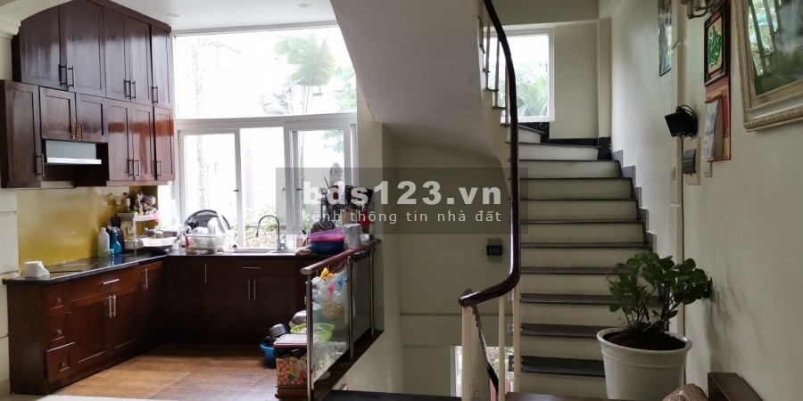Gia chủ cần bán gấp nhà ngõ phố Hàng Bông, liên hệ 0949794555, giá 8.5 tỷ