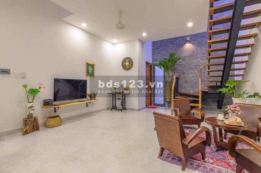 Bán căn nhà từng được ca ngợi trên báo Mỹ