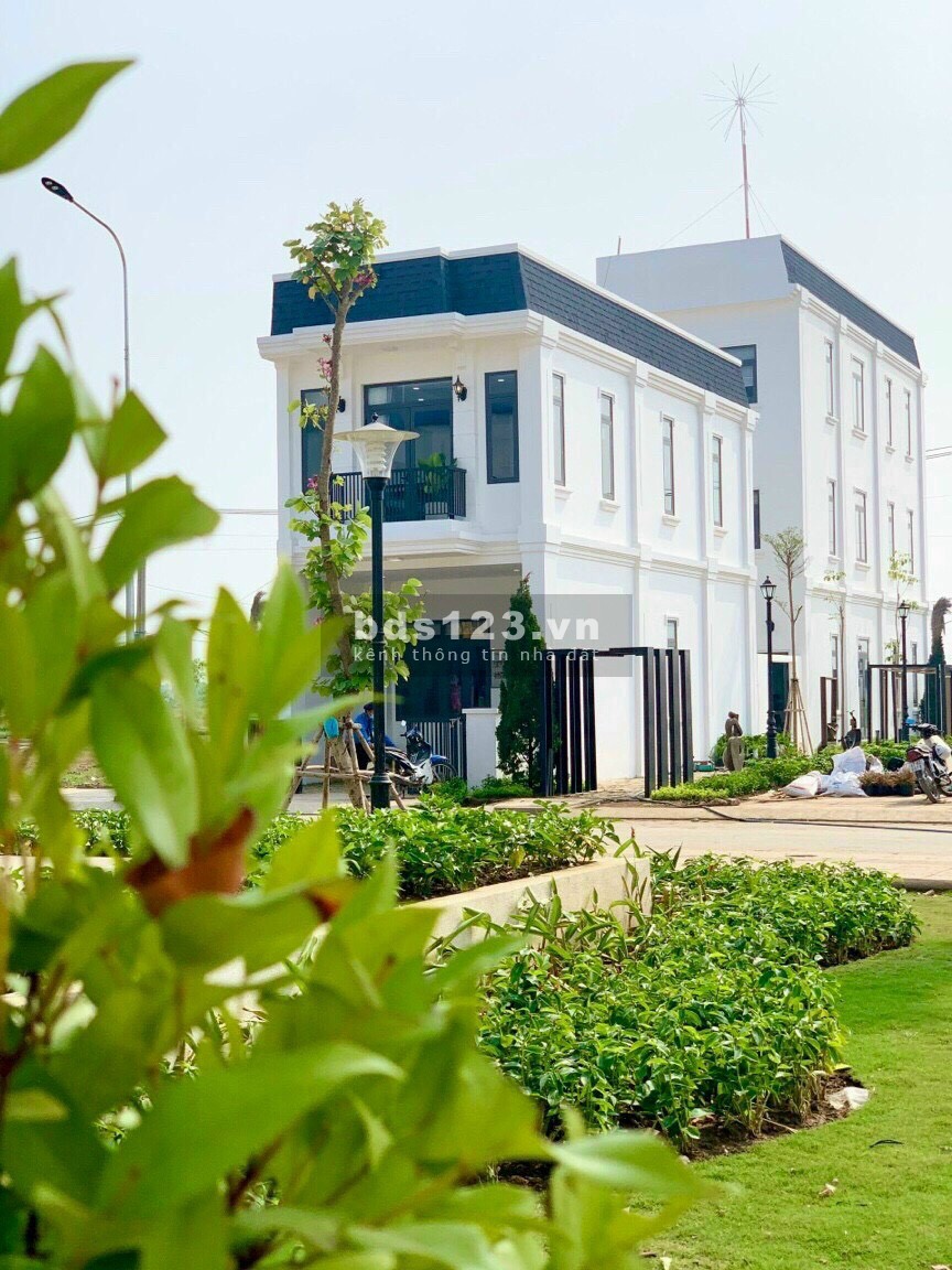 Cơn sốt bất động sản mùa dịch The Sol City, giá chỉ 900 triệu, 80-100m2