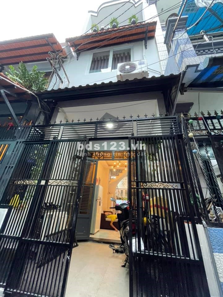 Bán nhà Trần Huy Liệu, 77m2, mặt hẻm 18m, q Phú Nhuận chỉ 7 tỷ 3