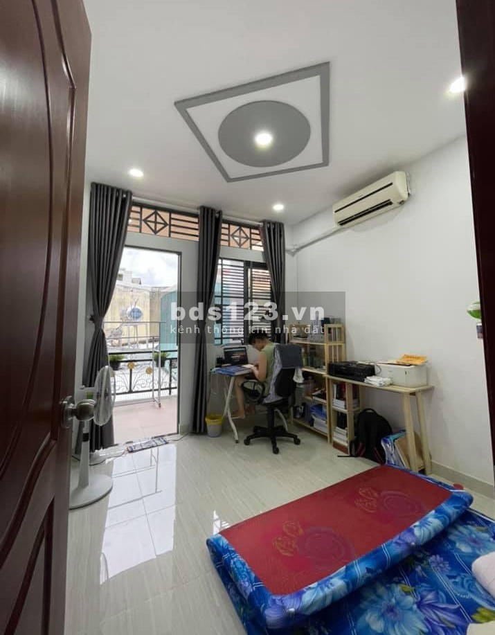 Bán nhà Trần Huy Liệu, 77m2, mặt hẻm 18m, q Phú Nhuận chỉ 7 tỷ 3