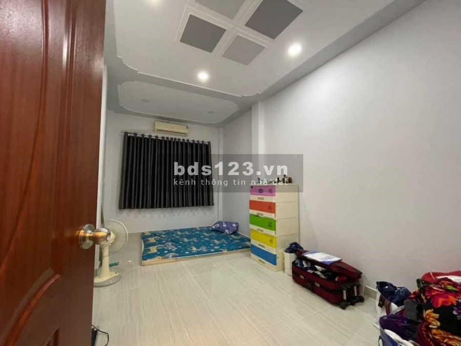 Bán nhà Trần Huy Liệu, 77m2, mặt hẻm 18m, q Phú Nhuận chỉ 7 tỷ 3