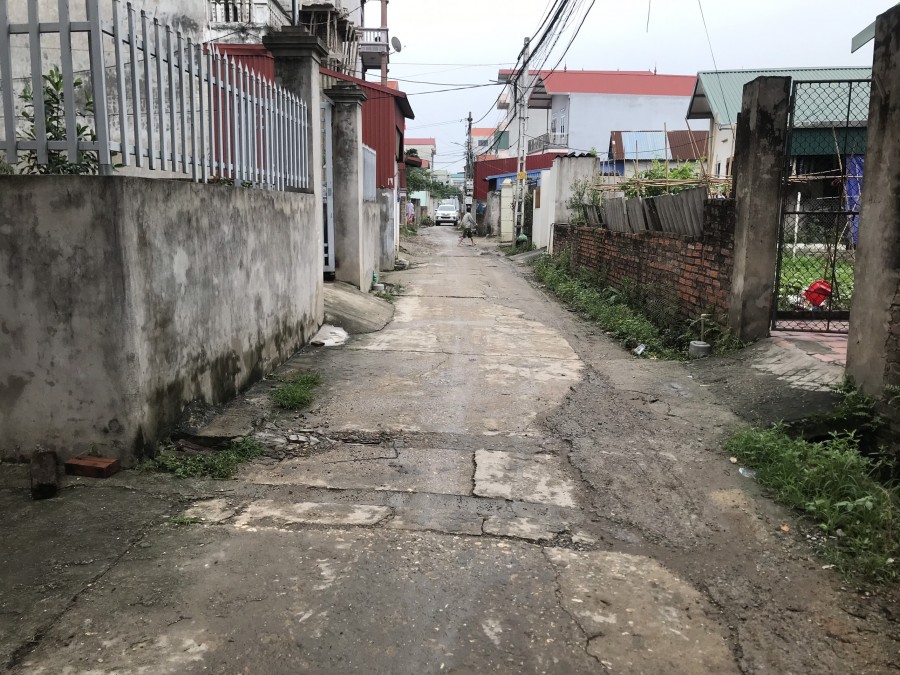 Bán gấp 80M2 trục chính Viên Nội Vân Nội. Giá 3x nhỏ, sổ đỏ chính chủ, lhcc