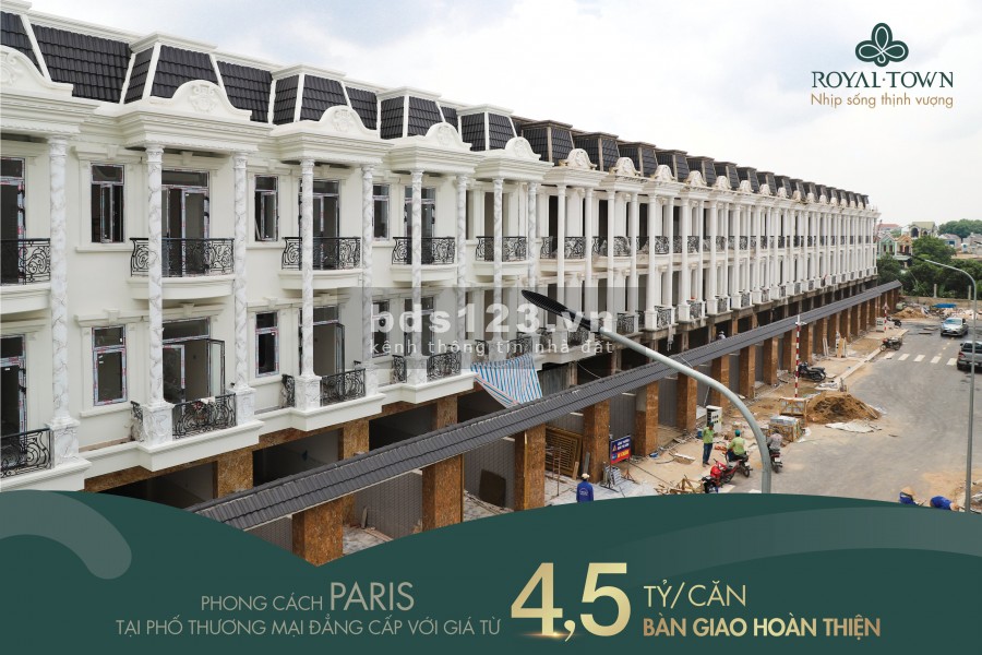 Bán nhà phố 1 trệt 2 lầu mặt tiền đường Nguyễn Thị Khắp, TP. Dĩ An, Bình Dương