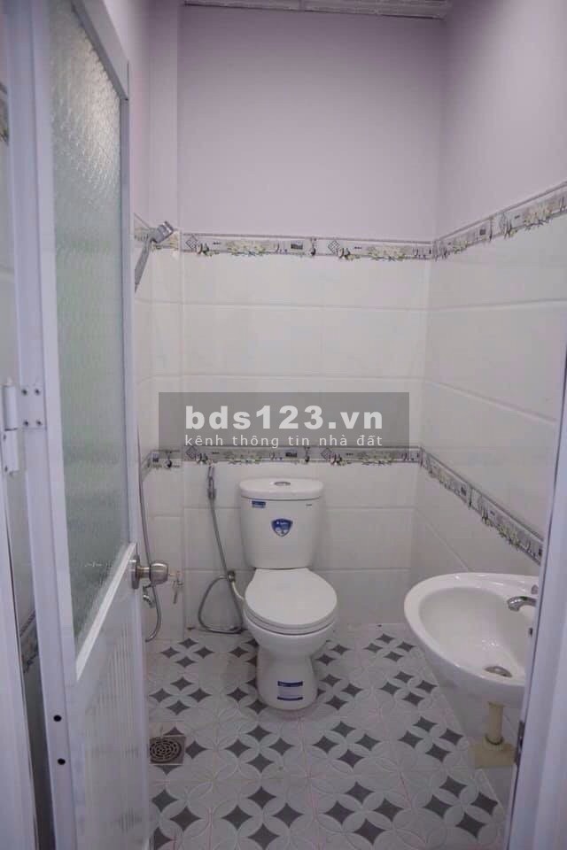 CHỦ NGỘP NGÂN HÀNG, CẦN BÁN GẤP DÃY NHÀ TRỌ VÀ 2 LÔ ĐẤT 300M2 GIÁ RẺ 750 TR 1 NỀN