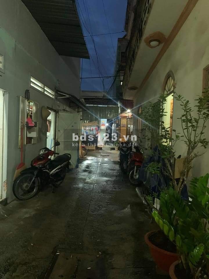 HXH Phan Huy Ích P12 GV dt 3,5x9m giá chỉ 3,35 tỷ TL.