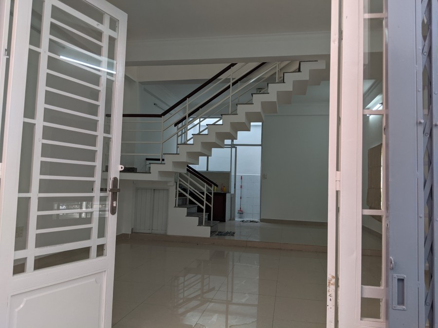 Bán nhà 1 Sẹc đường số 13 Bình Trưng Tây, Quận 2, dt 53.5m2. Giá 4.9 Tỷ