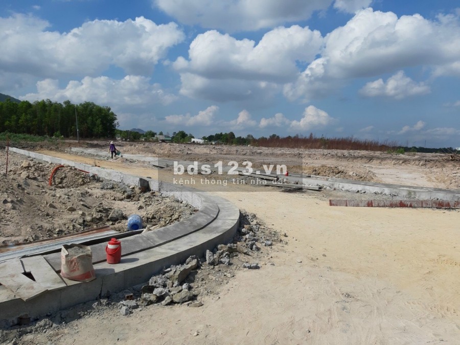 Đất nền Mỹ Xuân - Phú Mỹ, Nằm trong khu dân cư 8A, đất phủ hồng. view hồ điều hòa 160ha
