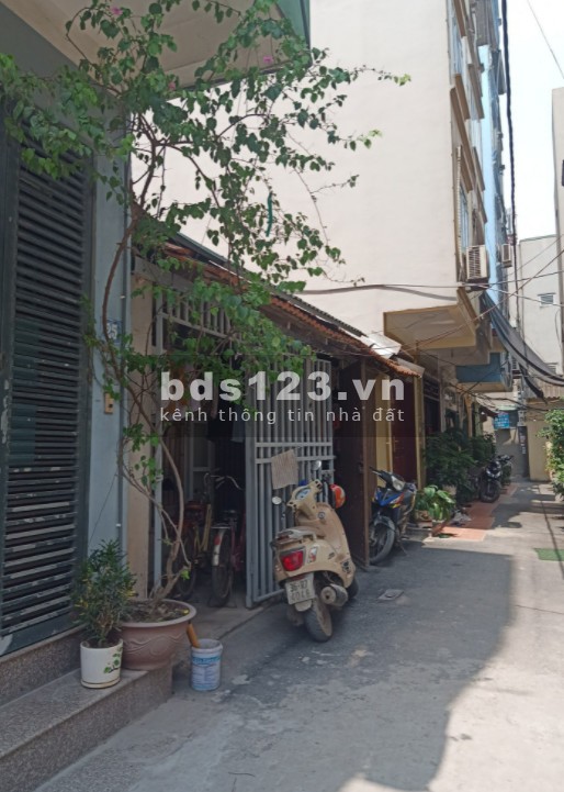 Bán nhà Xuân Phương, ô tô ngõ thông dt 45m2, mt 3.5m, giá 2.6 tỷ, lhcc
