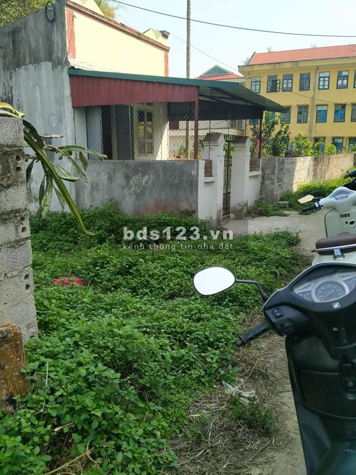 Bán nhà gần trường cấp ba Thanh Chăn, Điện Biên, liên hệ 0988441476