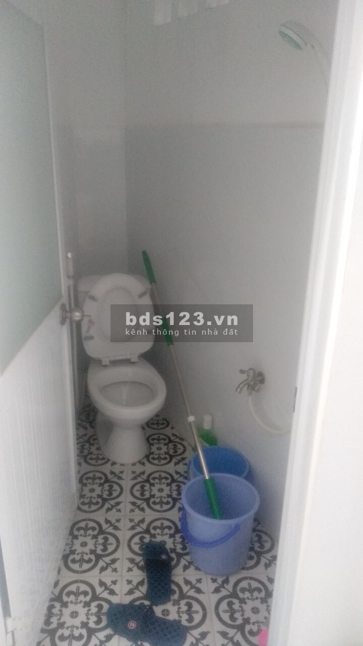 Nhà nhỏ sạch đẹp đương Hoàng Hoa Thám, p7 -3,2x4 - 1 trệt 2 lầu - 0938 626 759