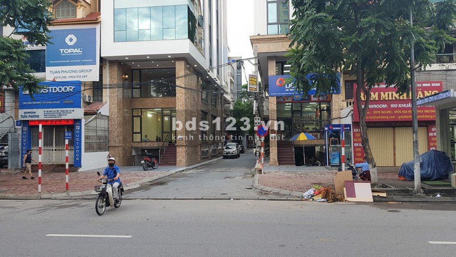 Mặt phố Khuất Duy Tiến, Thanh Xuân. Lô góc, vỉa hè, oto, KD. 195m2 4 tầng mt 9m 40 tỷ