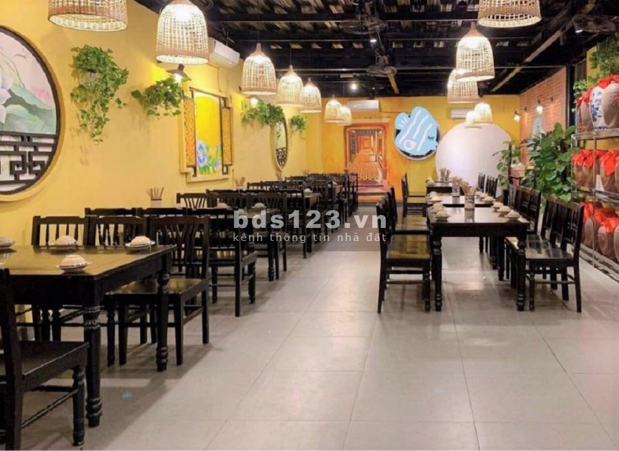 Mặt phố Khuất Duy Tiến, Thanh Xuân. Lô góc, vỉa hè, oto, KD. 195m2 4 tầng mt 9m 40 tỷ