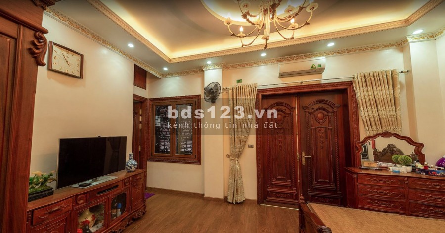 Biệt thự lâu đài nội thất Châu Âu, ngay cạnh Ngoại Giao Đoàn,DT 200m2,giá 38 tỷ 0968990560