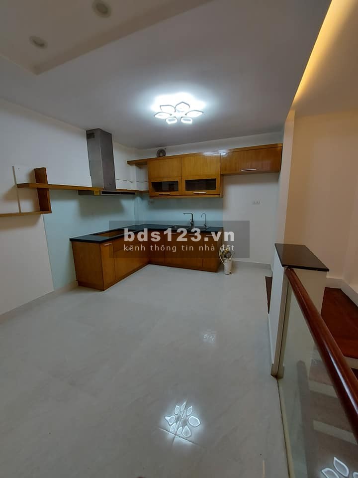 Siêu phẩm, chỉ hơn 6 tỷ vị trí kinh doanh sầm uất nhất Mỗ Lao Hà Đông, HV An Ninh, Đại học Kiến Trúc