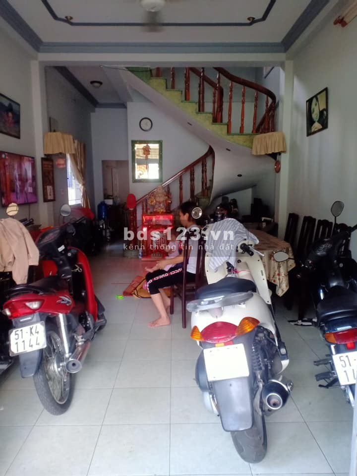 Mặt tiền 4 tầng bê tông cốt thép, nở hậu tài lộc, Bình Tân dt 65m2 chỉ 6.9 tỷ bớt lộc