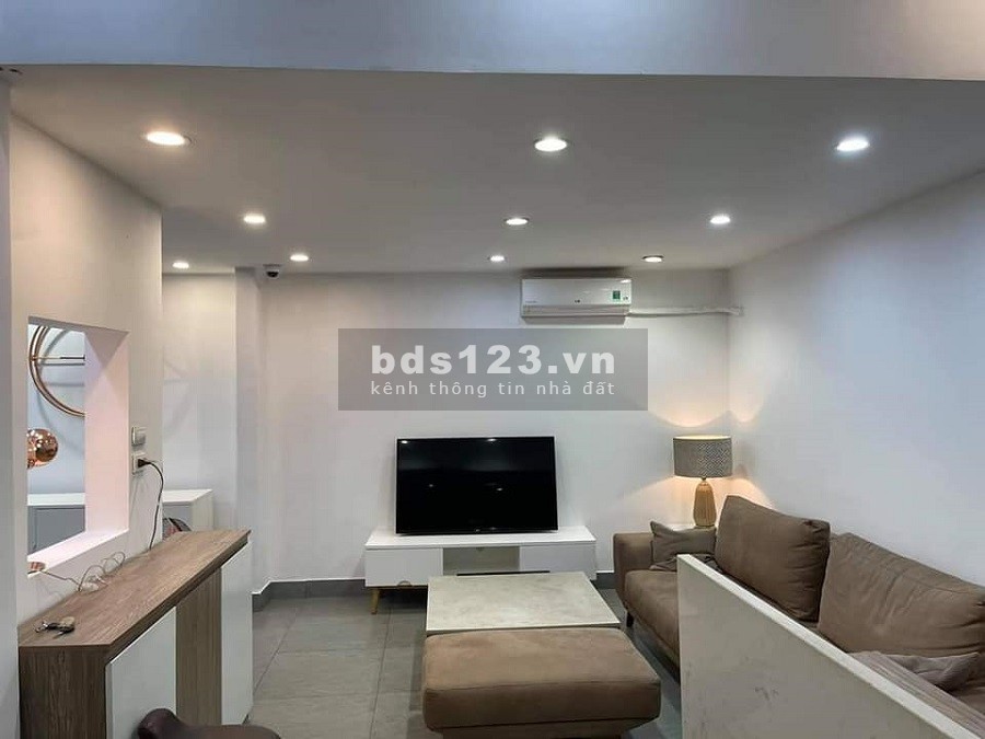 Bán nhà Hà Đong, 10m ra phố bà Triệu, diện tích 65m2, 3 tầng giá bán 3.7 tỷ