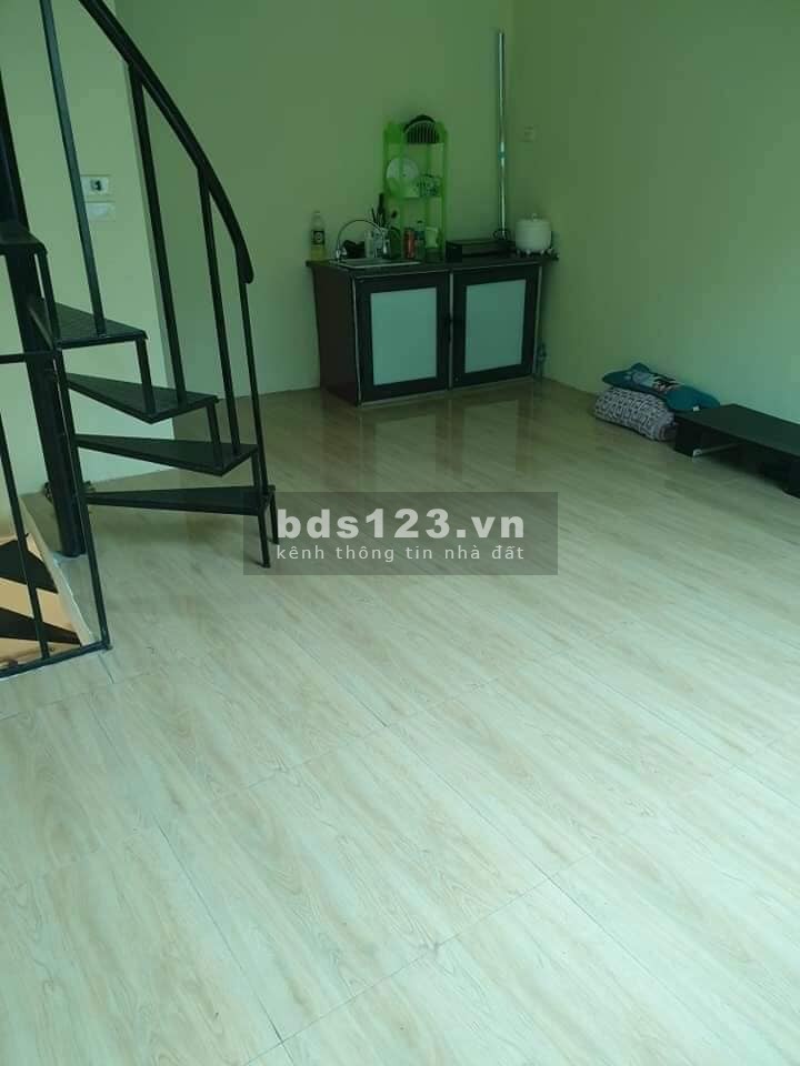 Bán nhà Phố Trích Sài Hà Nội, Nằm sát Hồ tây, 4 Tầng, giá chỉ 3 tỷ