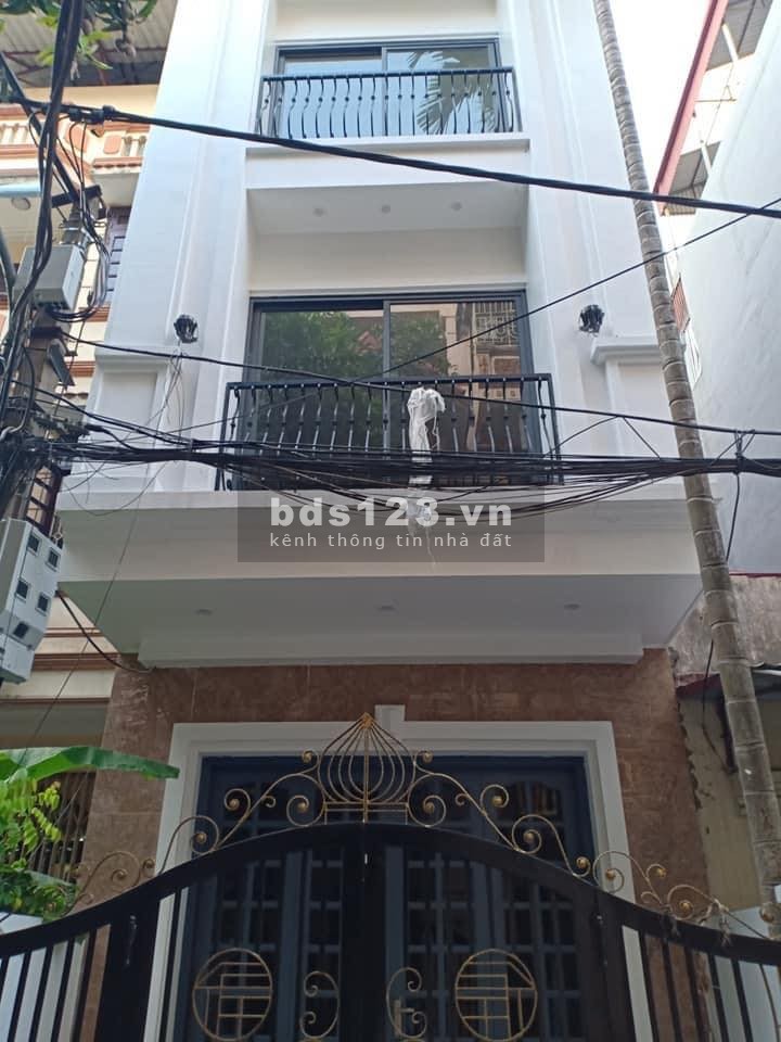 Nhà phân lô ngõ 3 Phạm Tuấn Tài. 56m2 - 6T thông sàn- tiện kinh doanh .Giá 12.5 tỷ