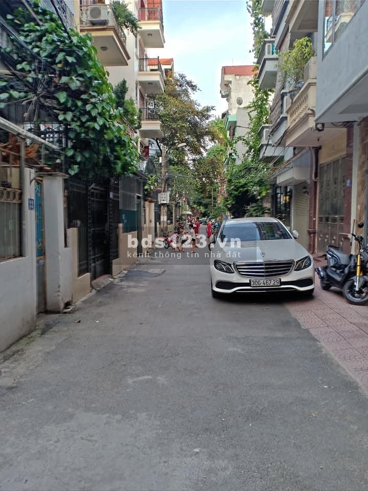 Nhà phân lô ngõ 3 Phạm Tuấn Tài. 56m2 - 6T thông sàn- tiện kinh doanh .Giá 12.5 tỷ