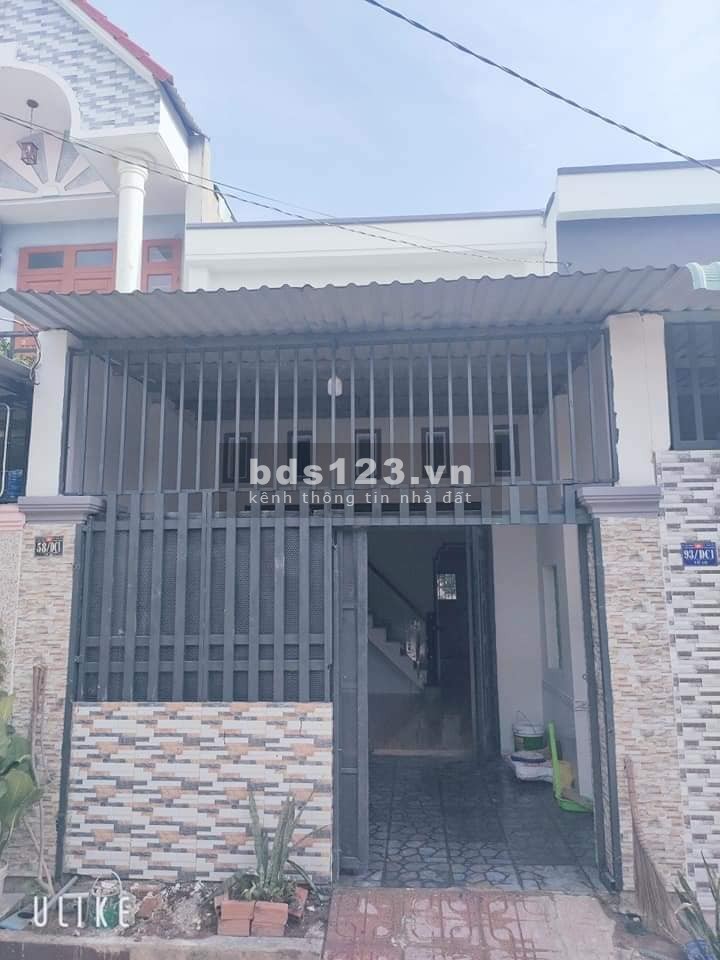 Bán nhà giá rẻ gần ngã tư Miếu Ông Cù Thuận An tỉnh Bình Dương, đường xe ra vào lớn