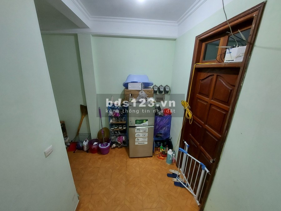 Chính chủ nhờ bán nhà. Kim Ngưu, dt 72m2, 3 tầng đúc, mt 5m, giá nhỉnh 5 tỷ