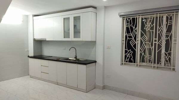 Bán nhà chính chủ đẹp Tân Mai, dt 30m2, 4 tầng đúc, giá 2.6 tỷ, hiếm có khó tìm