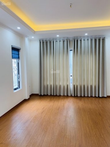 Chuyển về Tây Hồ ở bán nhà ngõ ô tô 7 chỗ Cầu Cốc , Tây Mỗ dt 30m2, 5 tầng giá 2,75 tỷ