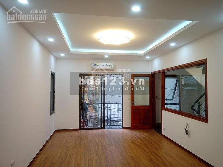 Siêu phẩm Thanh Xuân, dt 69m2, mt 5m, 5 tầng phân lô ô tô đổ cửa, ngã tư lớn, xe ra vào