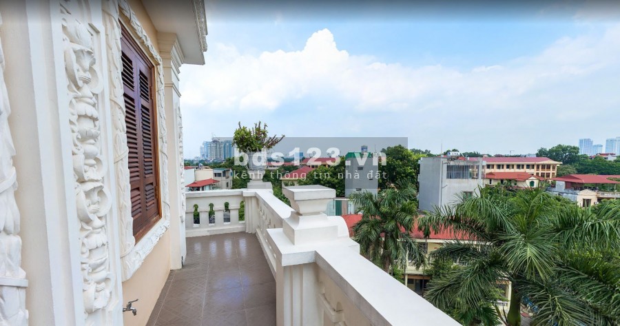 Biệt thự lâu đài nội thất Châu Âu, ngay cạnh Ngoại Giao Đoàn,DT 200m2,giá 38 tỷ 0968990560