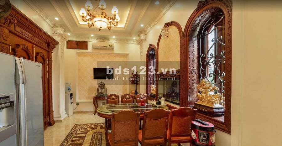 Biệt thự lâu đài nội thất Châu Âu, ngay cạnh Ngoại Giao Đoàn,DT 200m2,giá 38 tỷ 0968990560